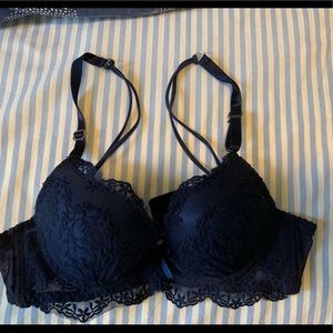 Lace Navy Bra with removable straps